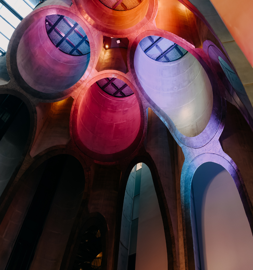 Atrium in colour